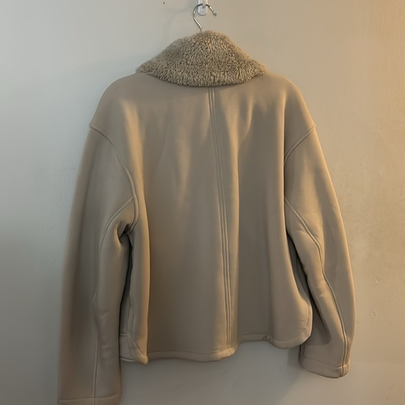 NWOT ATHLETA WESTBOUND SHERPA JACKET - Picture 7 of 16